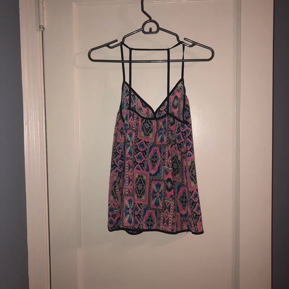 Top - Picture 2 of 2